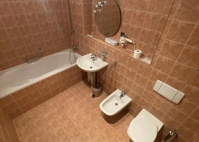 Bravo Hotell Ceska Trebova